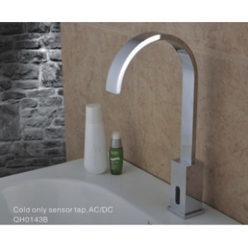 New Design Brass Automatic Kitchen Faucet